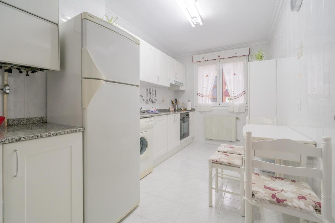 Luminoso Y Acogedor Apartamento Gijón Exteriör bild
